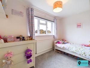 Bedroom- click for photo gallery